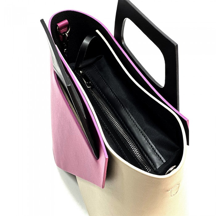 Amadea leather Handbag