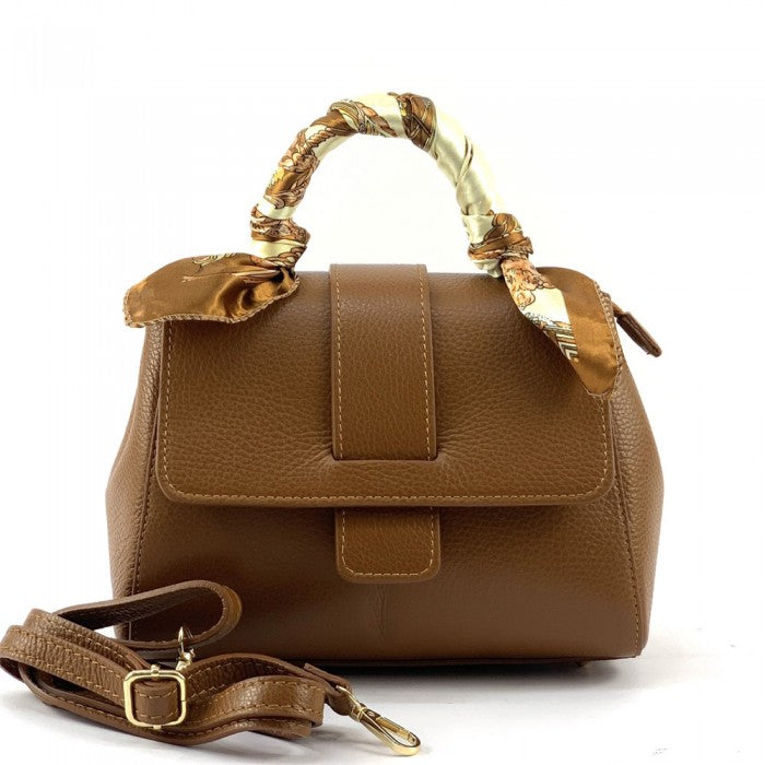 Kylie leather Handbag