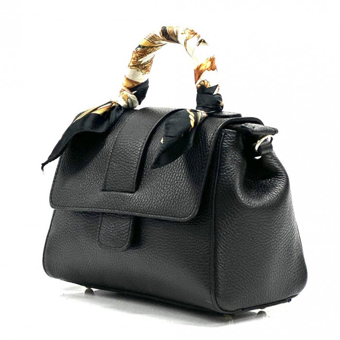 Kylie leather Handbag