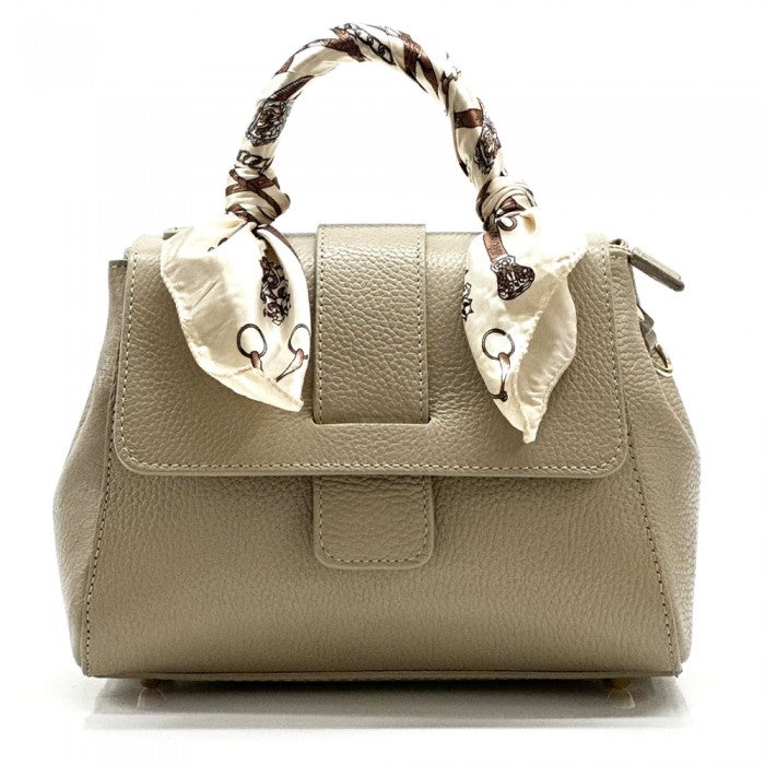 Kylie leather Handbag