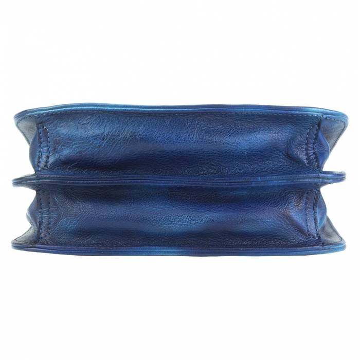 Very GM Leather Hand-bag