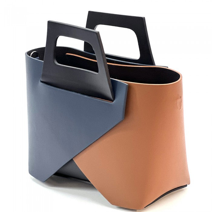 Amadea leather Handbag